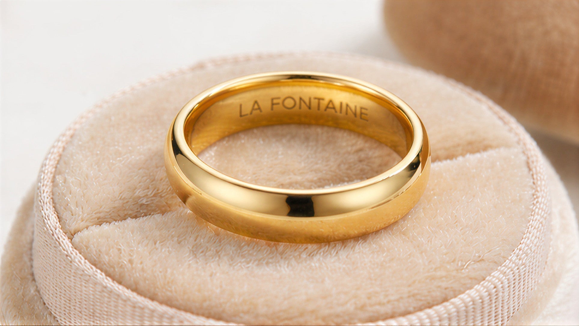 Alianzas De Matrimonio De Oro LA FONTAINE: Creadas Para Momentos Que Perduran