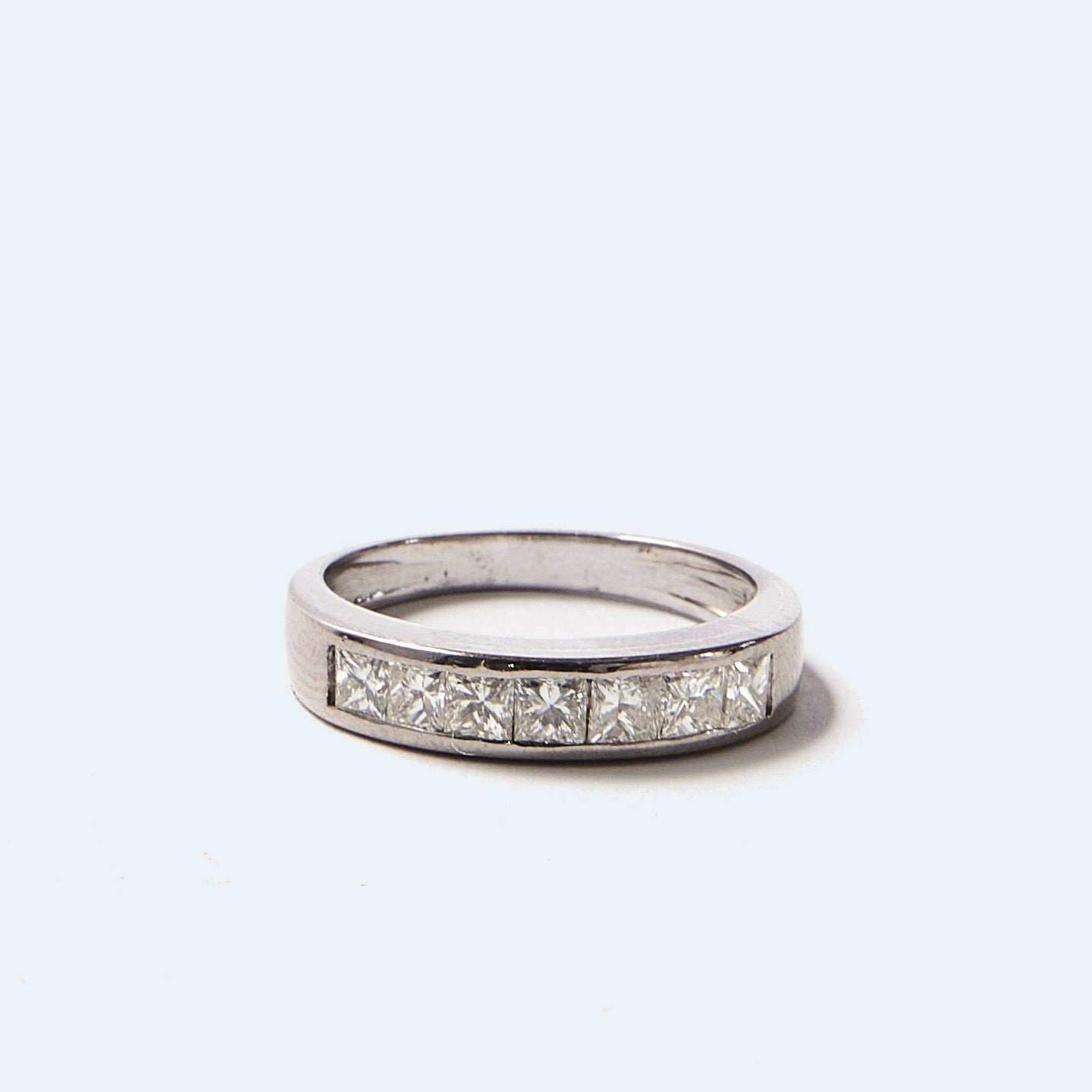 White Gold Headband with 7 Carré Diamonds