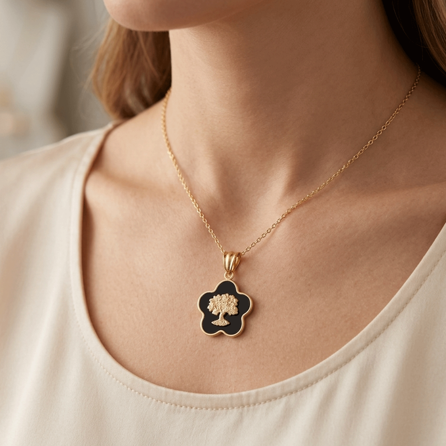 Dije del Árbol de la Vida en Oro 18k y Ónix