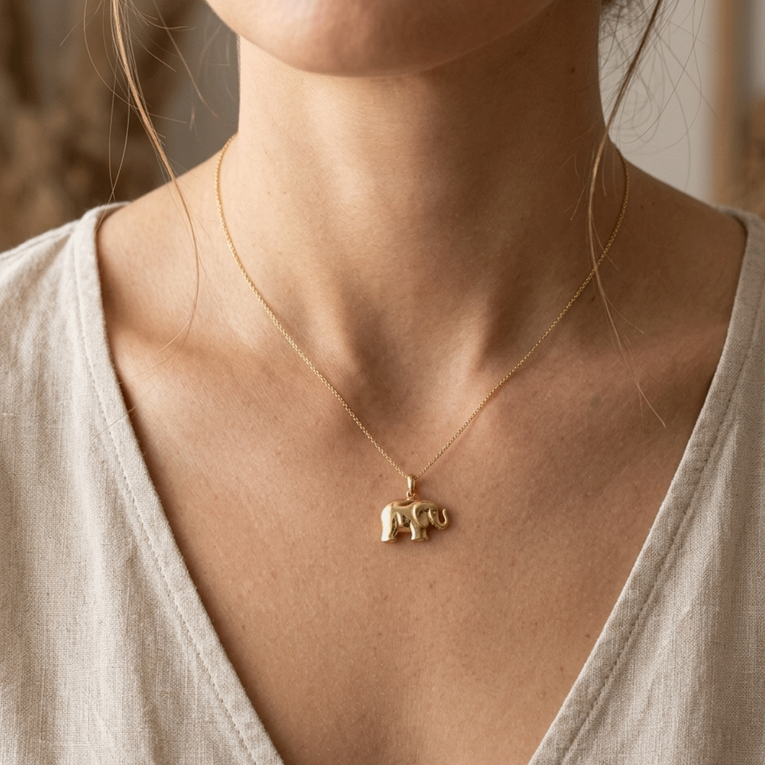 Dije del Elefante Aniu en Oro 18k