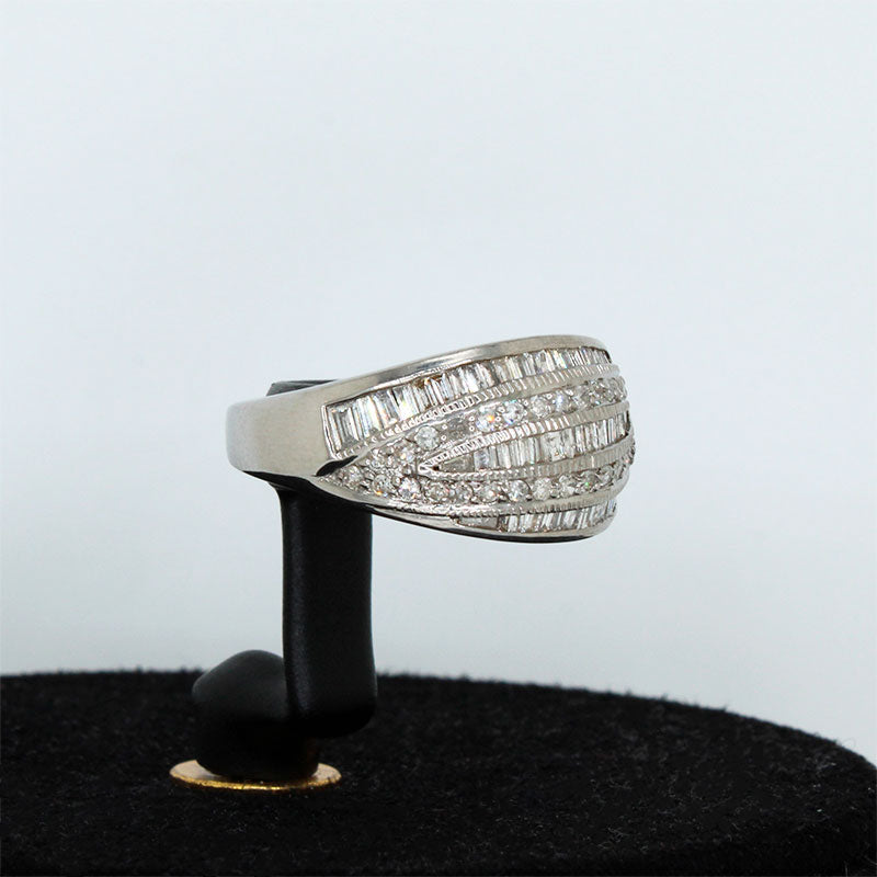 Gold Ring with 1.10ct Baguette and Round Diamonds