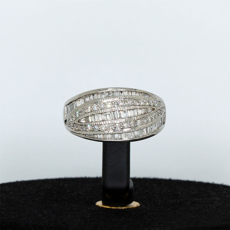 Gold Ring with 1.10ct Baguette and Round Diamonds
