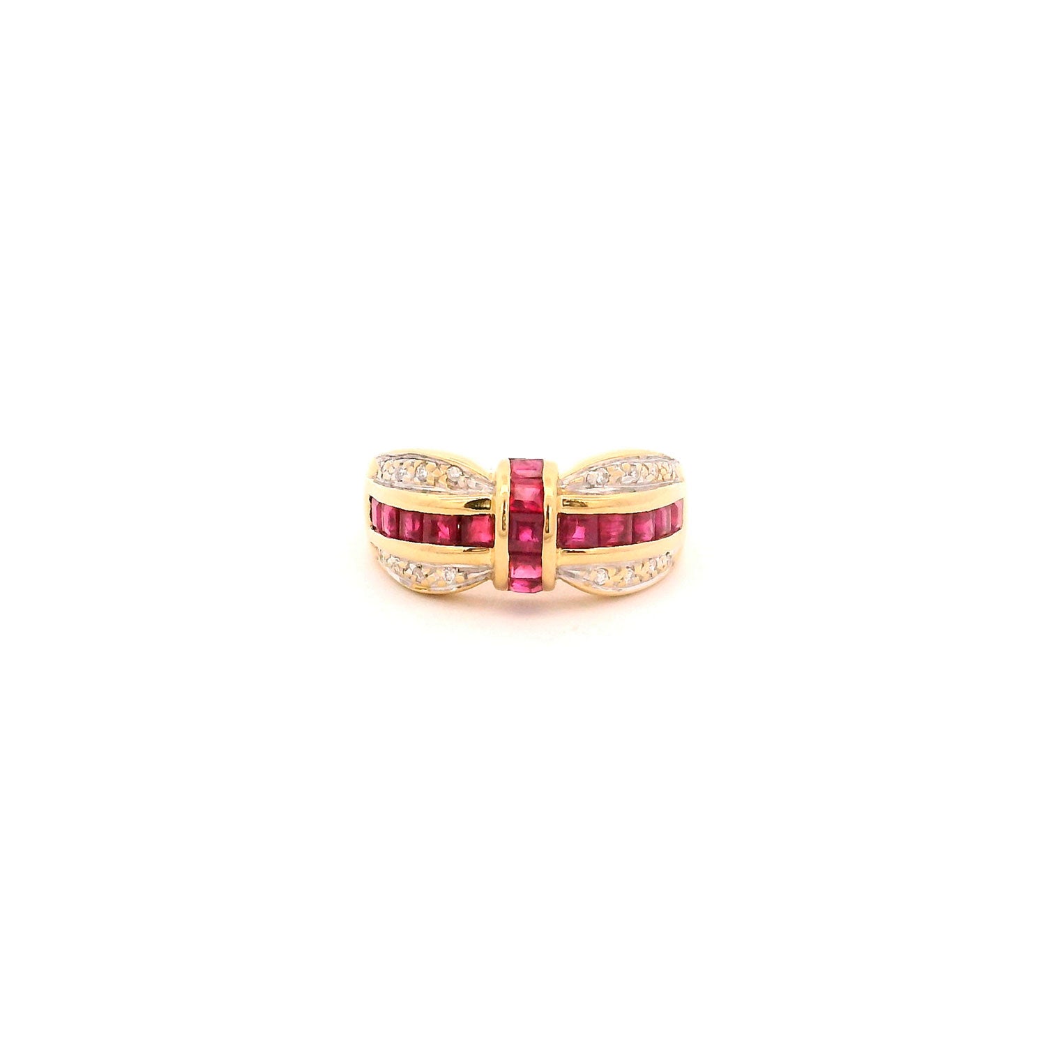 Gold Ring with Rubies and Diamonds