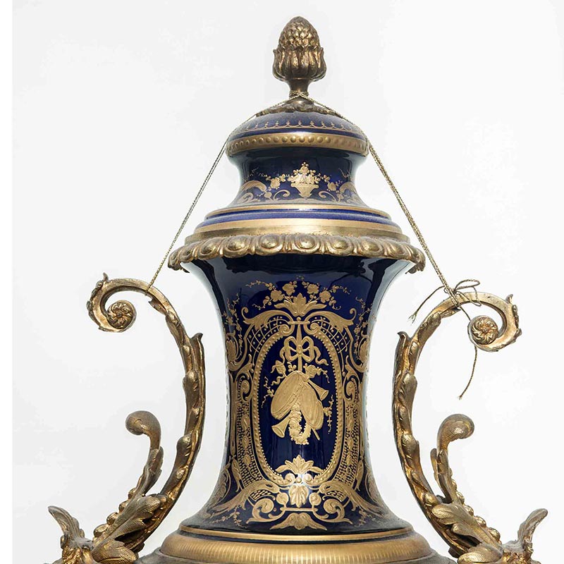 Colosal Potiche francés azul cobalto Sevres firmado Velly