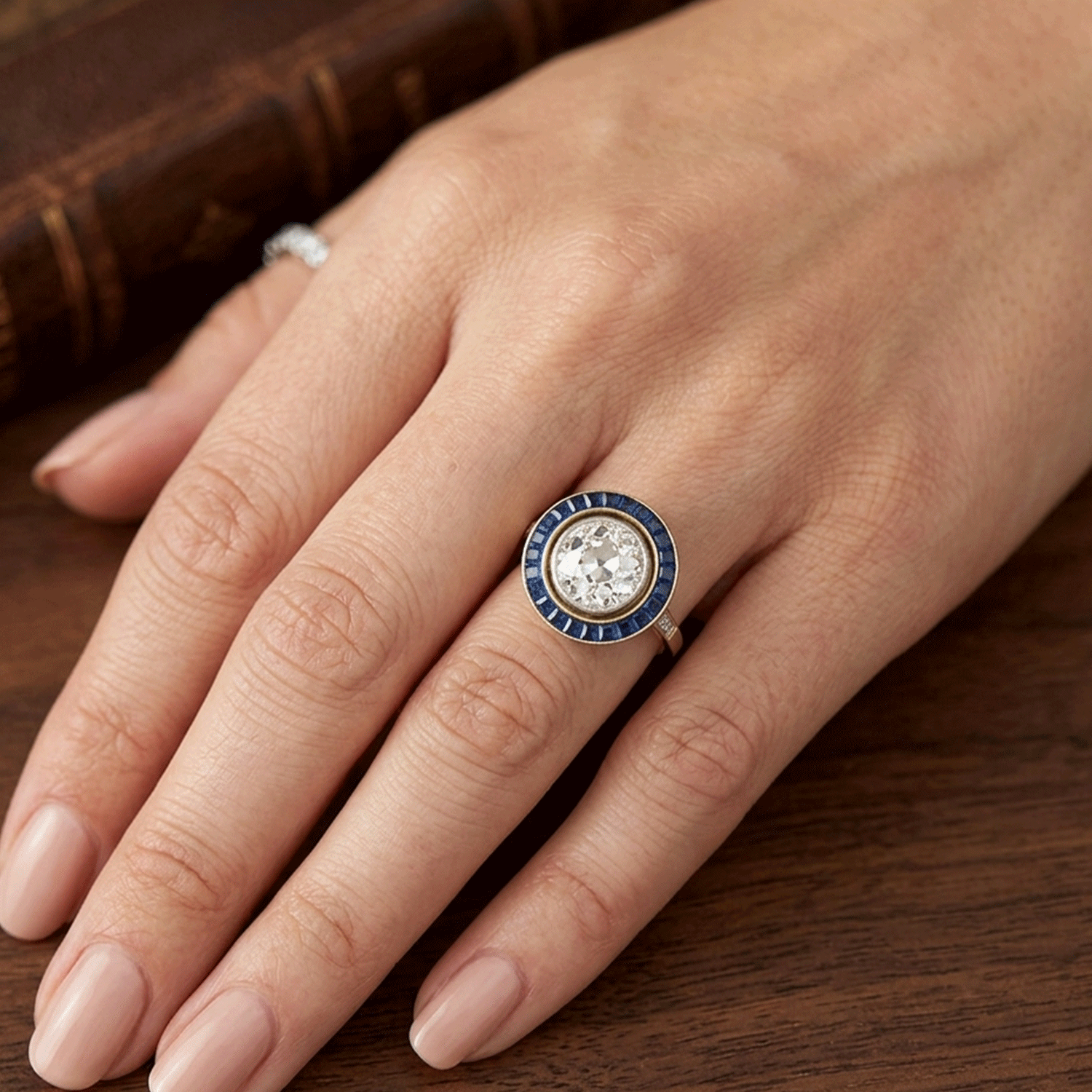 Platinum Ring, 1.30ct Si3 Color I Brilliant and Sapphires