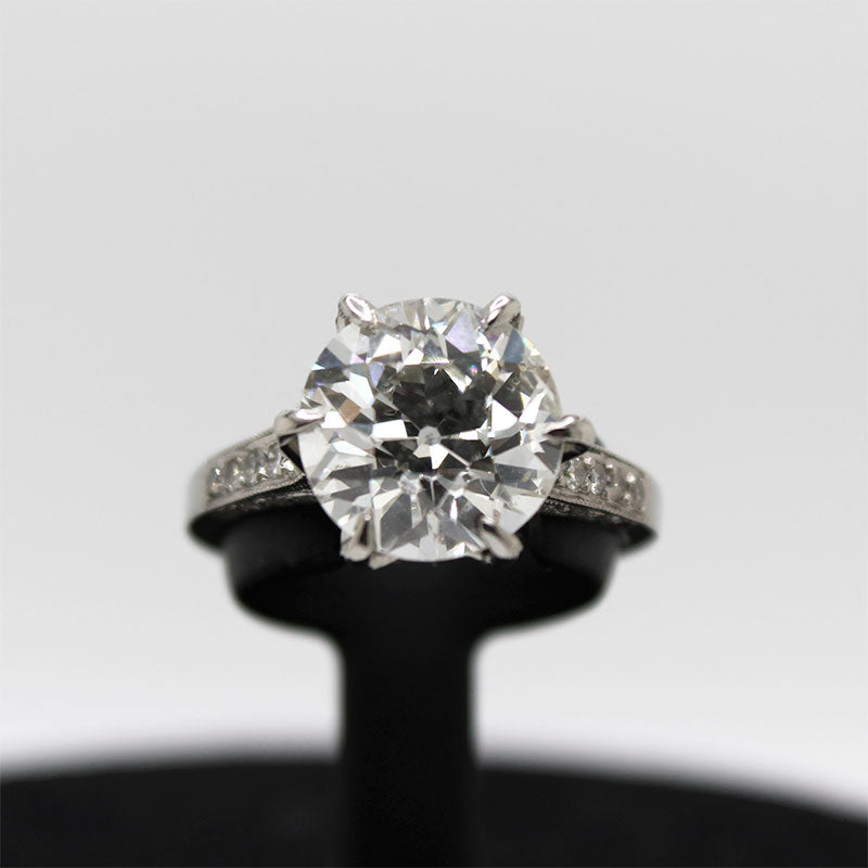 Solitario Platino con Brillante de 4.12ct L GIA