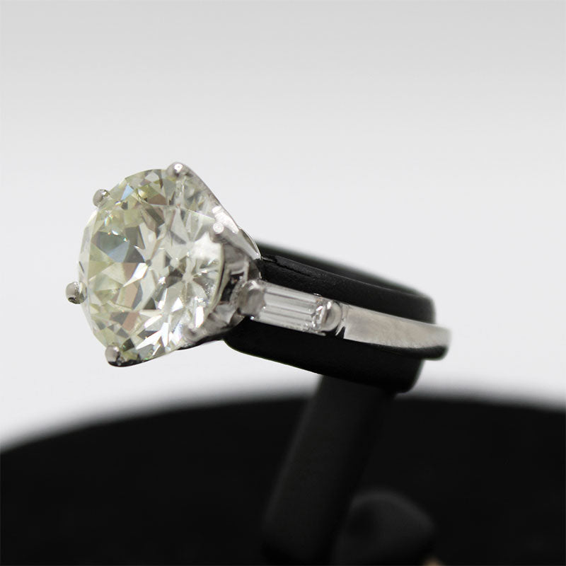 Solitario Platino con Brillante de 4.85ct VS1 GIA