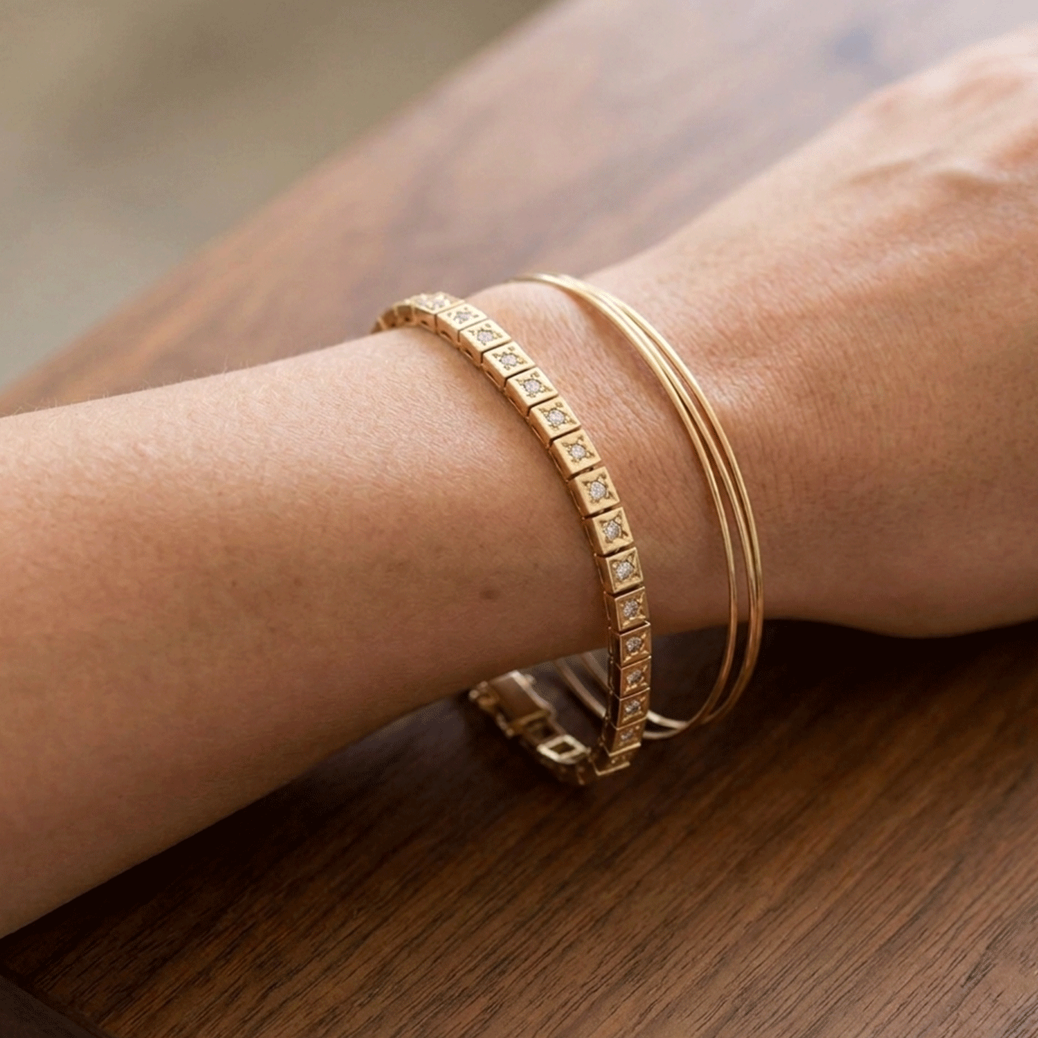 Pulsera Tennis de Oro 18k y 1.68 quilates de  Brillantes